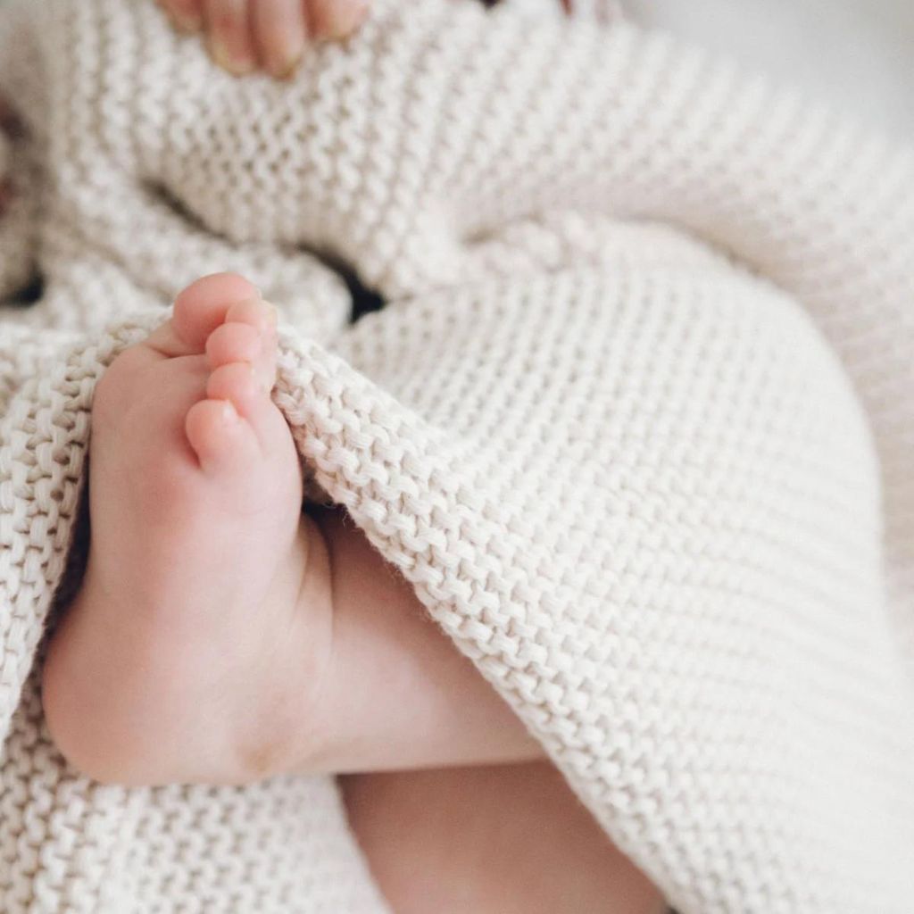 BABY STRICKDECKE